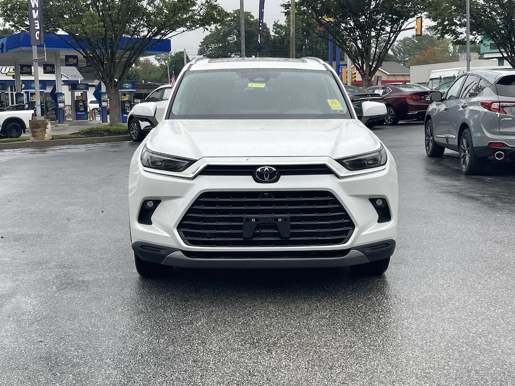 Used 2024 Toyota Grand Highlander SUV