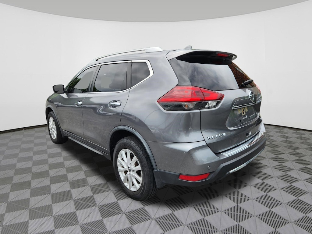 Used 2019 Nissan Rogue SV SUV