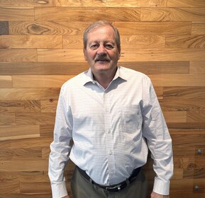 Staff member Pete Maxwell from ID_eb067b8f800a