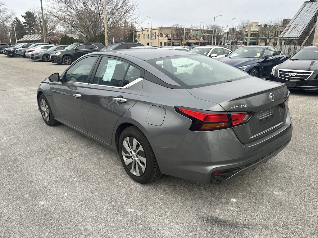 Used 2022 Nissan Altima 2.5 S Sedan