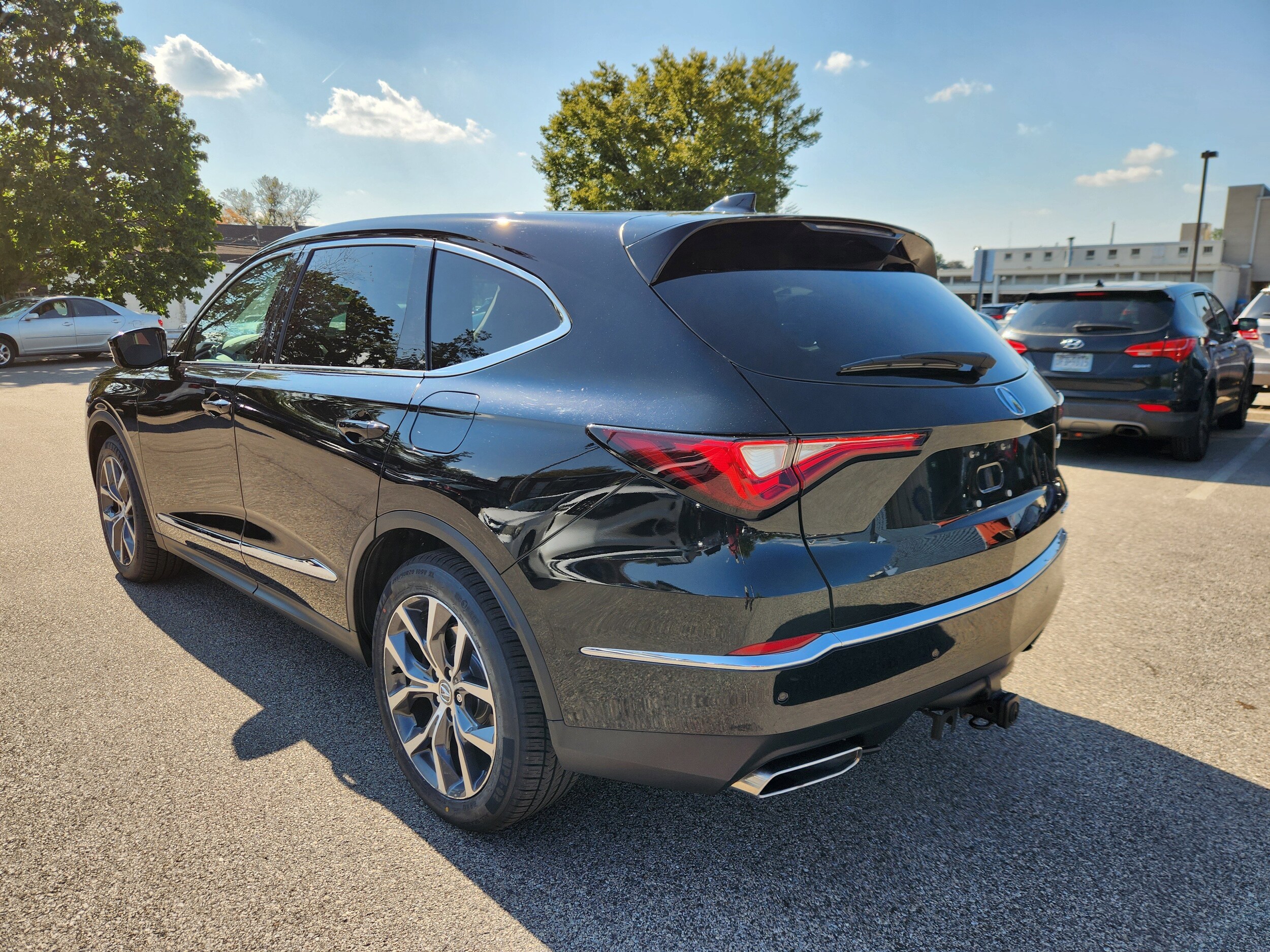 2023 Acura MDX SH-AWD Technology photo 2