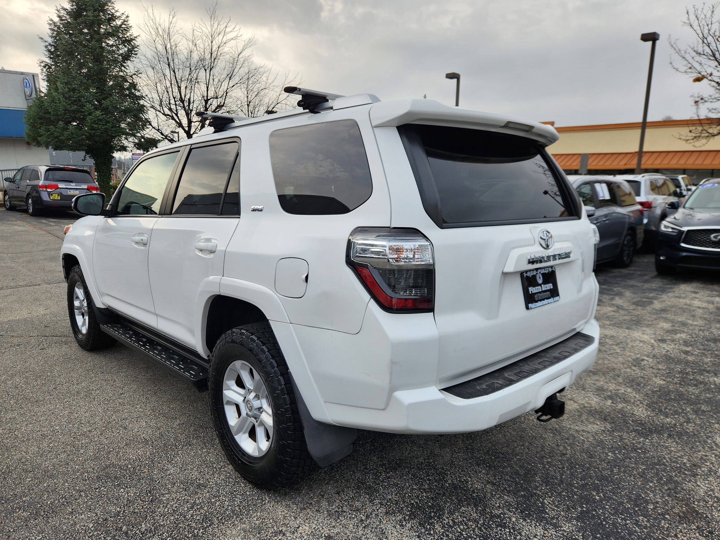 2015 Toyota 4Runner SR5 photo 3