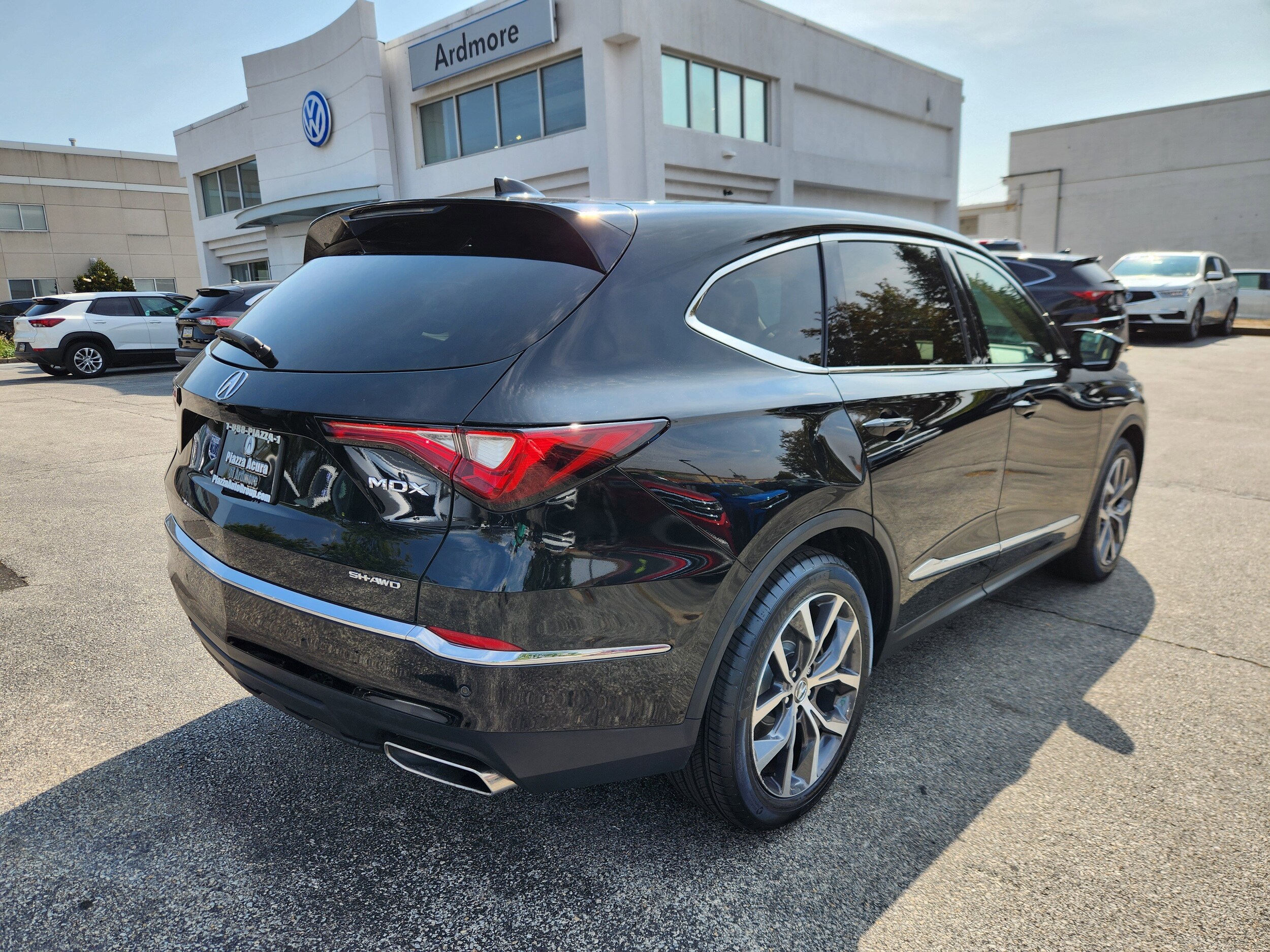 2023 Acura MDX SH-AWD Technology photo 4