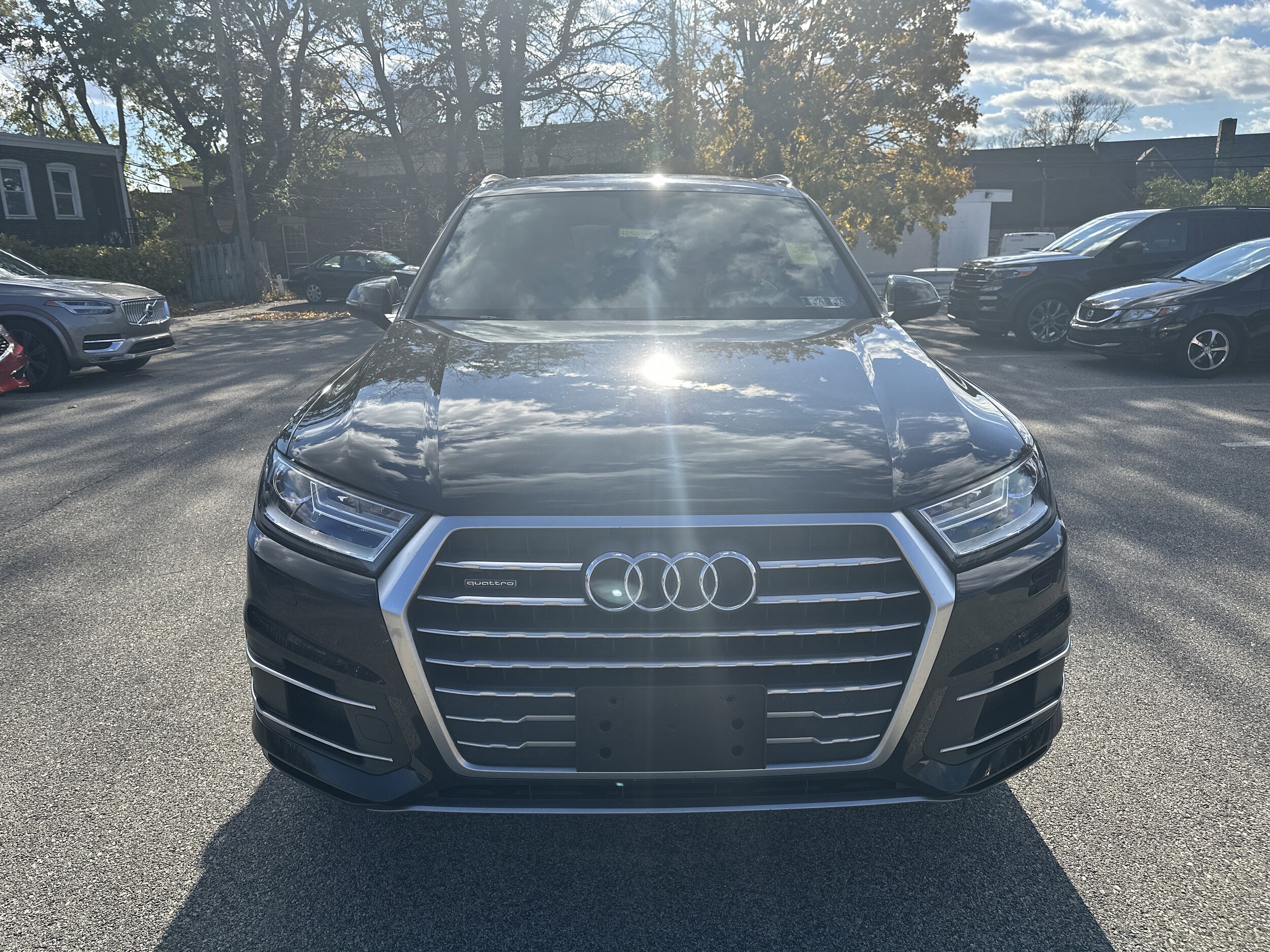 2019 Audi Q7 45 Premium photo 2