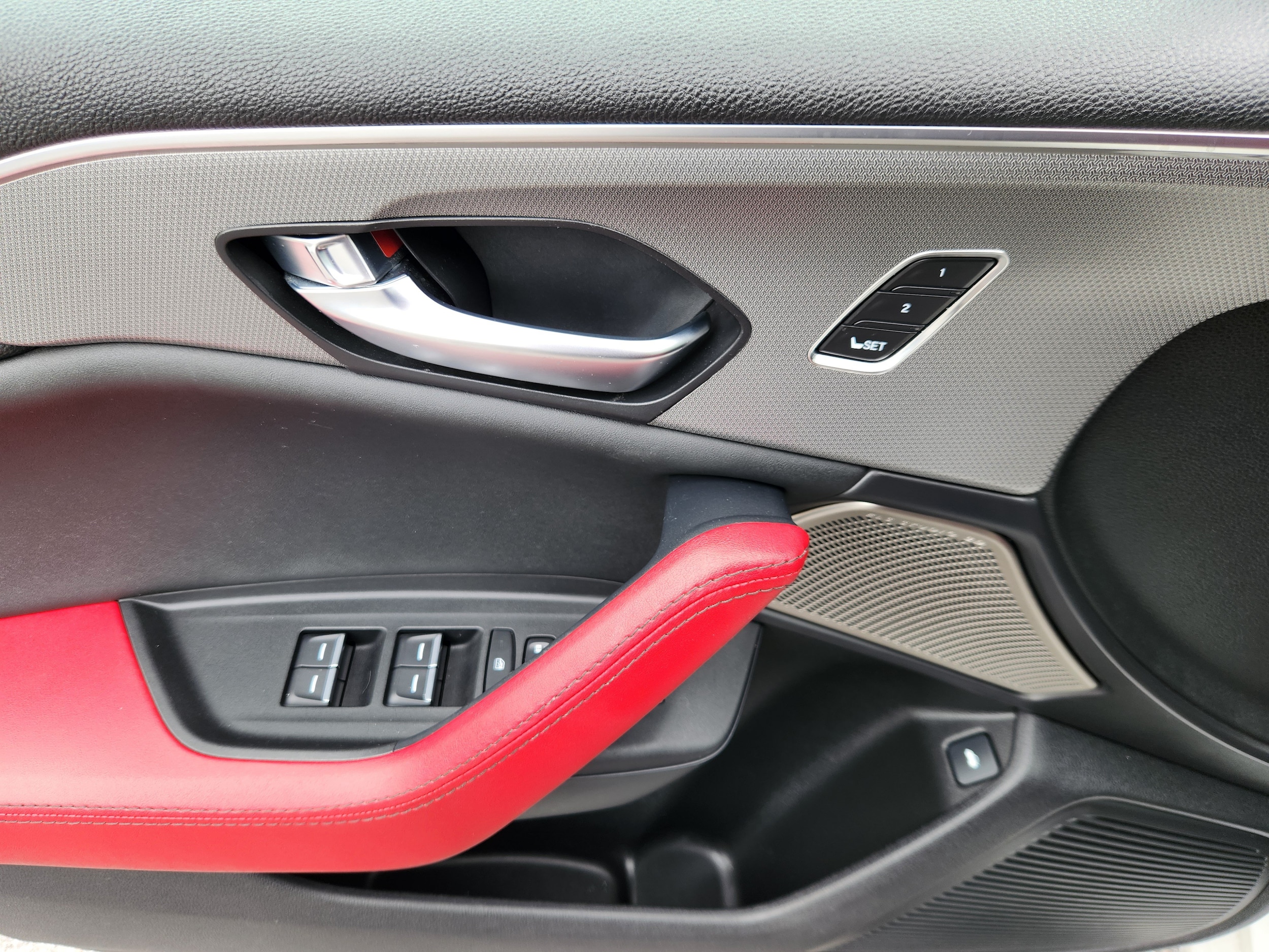 2023 Acura TLX A-SPEC Package - Photo 18