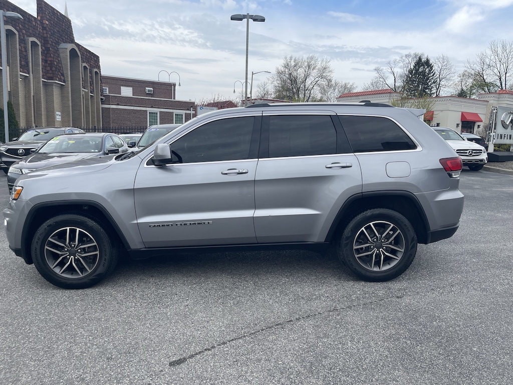 Used 2020 Jeep Grand Cherokee Laredo E SUV