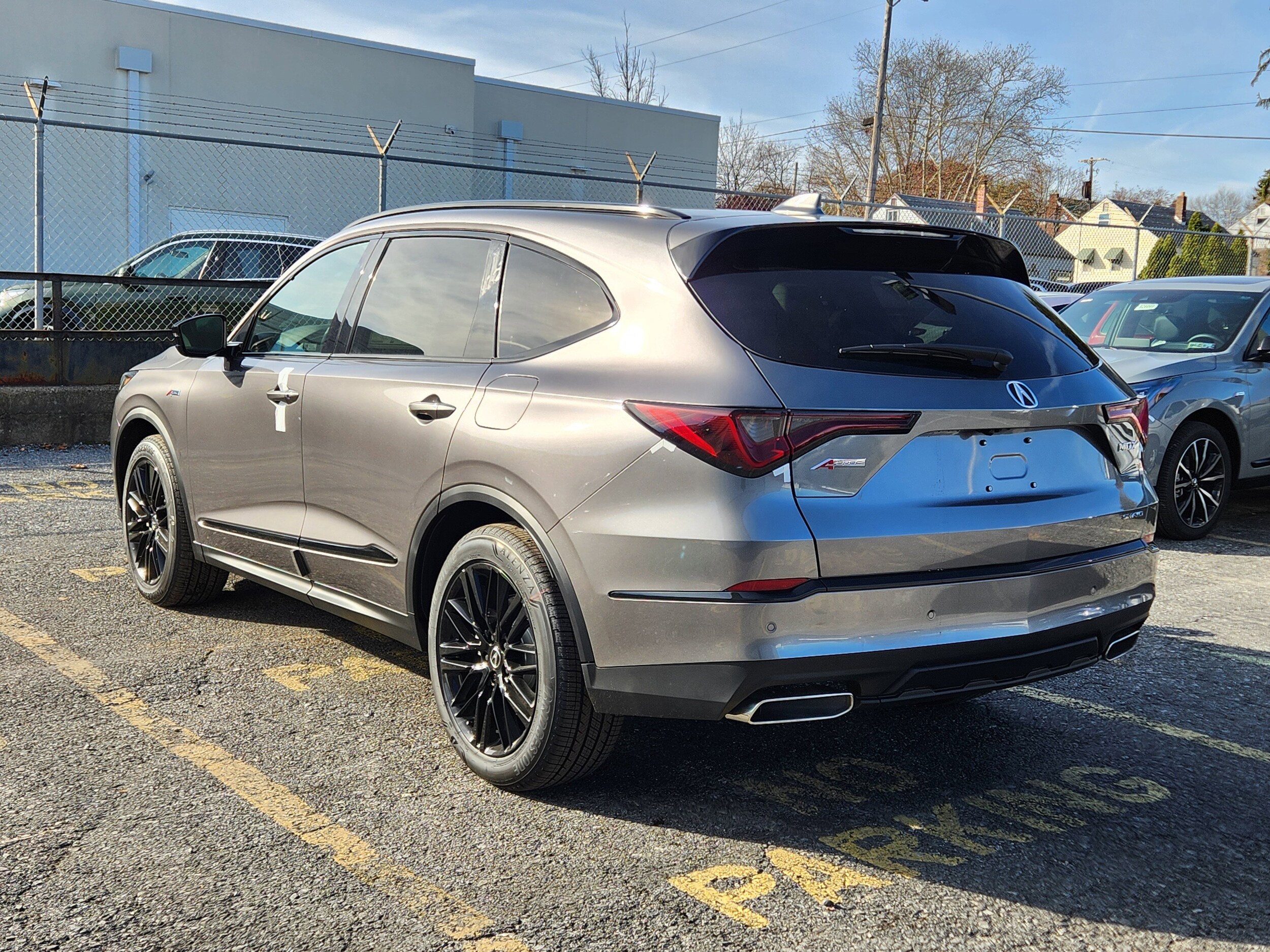2026 Acura MDX SH-AWD A-Spec Advance photo 2