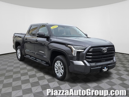 Used 2024 Toyota Tundra 4WD SR5 SR5 CrewMax 5.5 Bed in Reading, PA