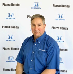 Staff member Gary Jablonski from ID_5856cff23d75