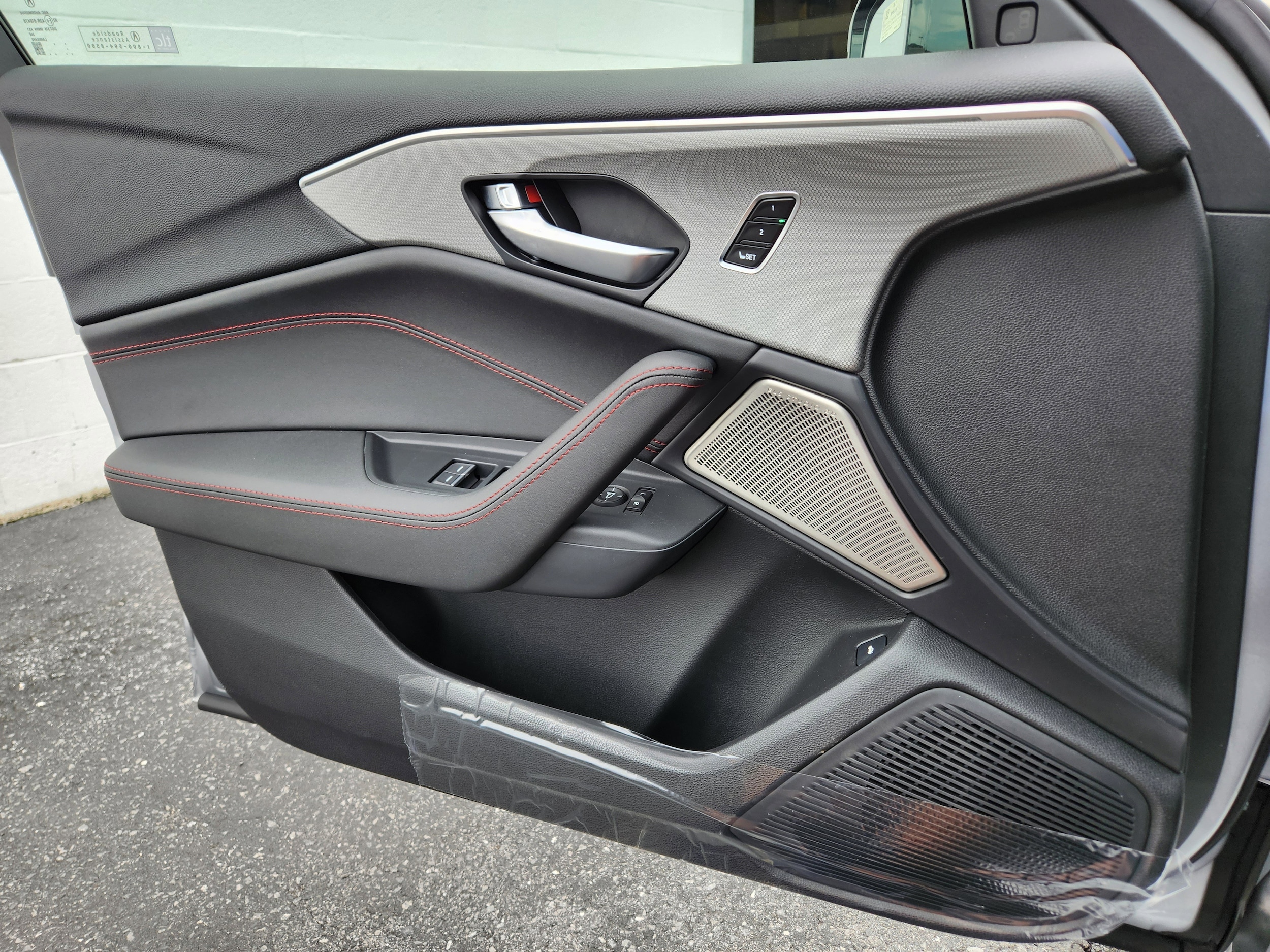 2025 Acura TLX A-Spec Package - Photo 16