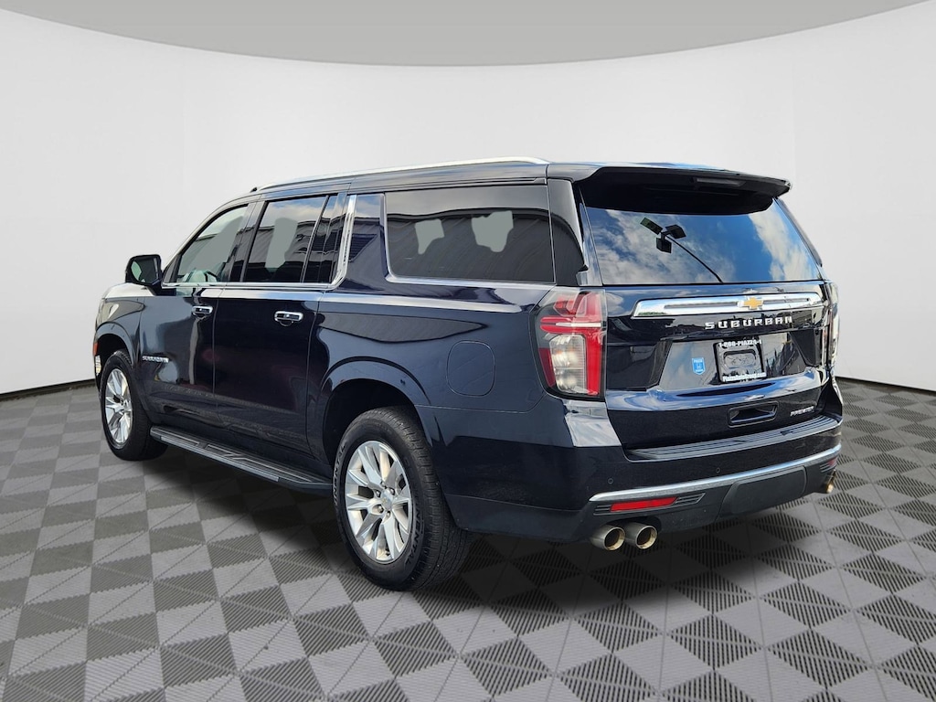 Used 2024 Chevrolet Suburban Premier 4WD Premier