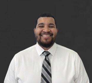 Staff member Eli Vittini from ID_f6a5e65191e0