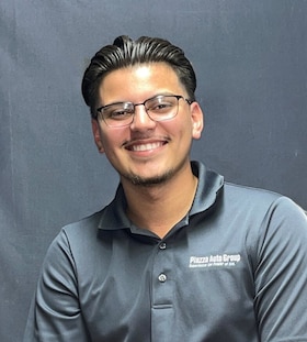 Staff member Emanuel "Manny" Franceschi from ID_f6a5e65191e0