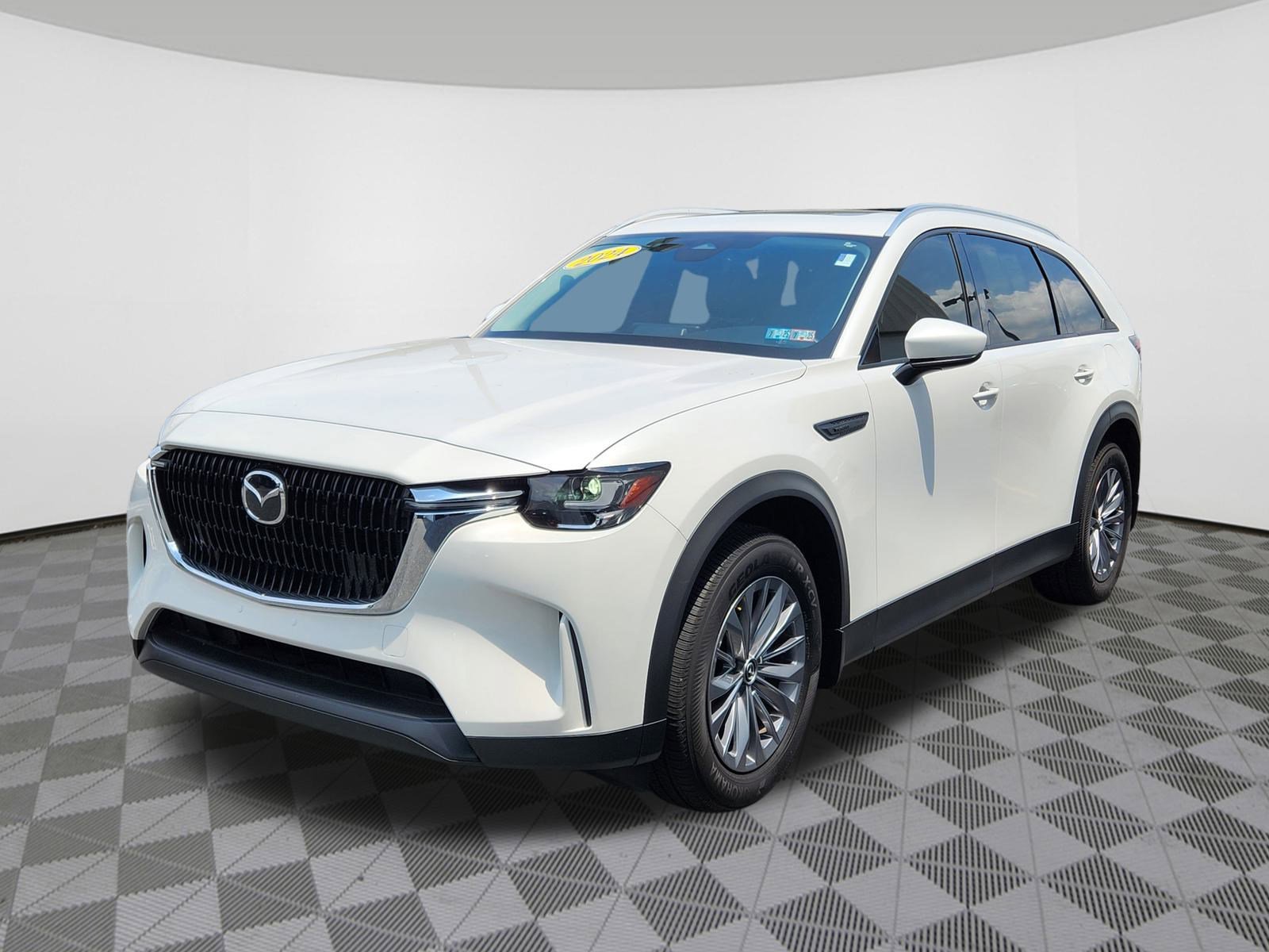 2024 Mazda CX-90 3.3 Turbo Preferred photo 2