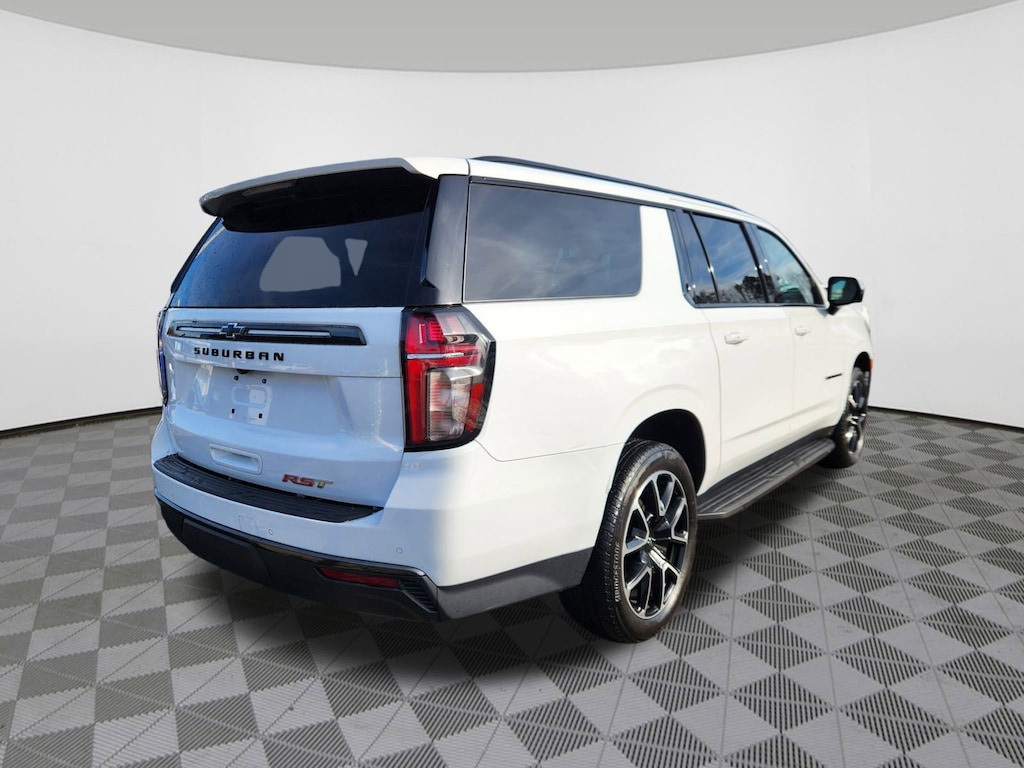 Used 2021 Chevrolet Suburban RST SUV