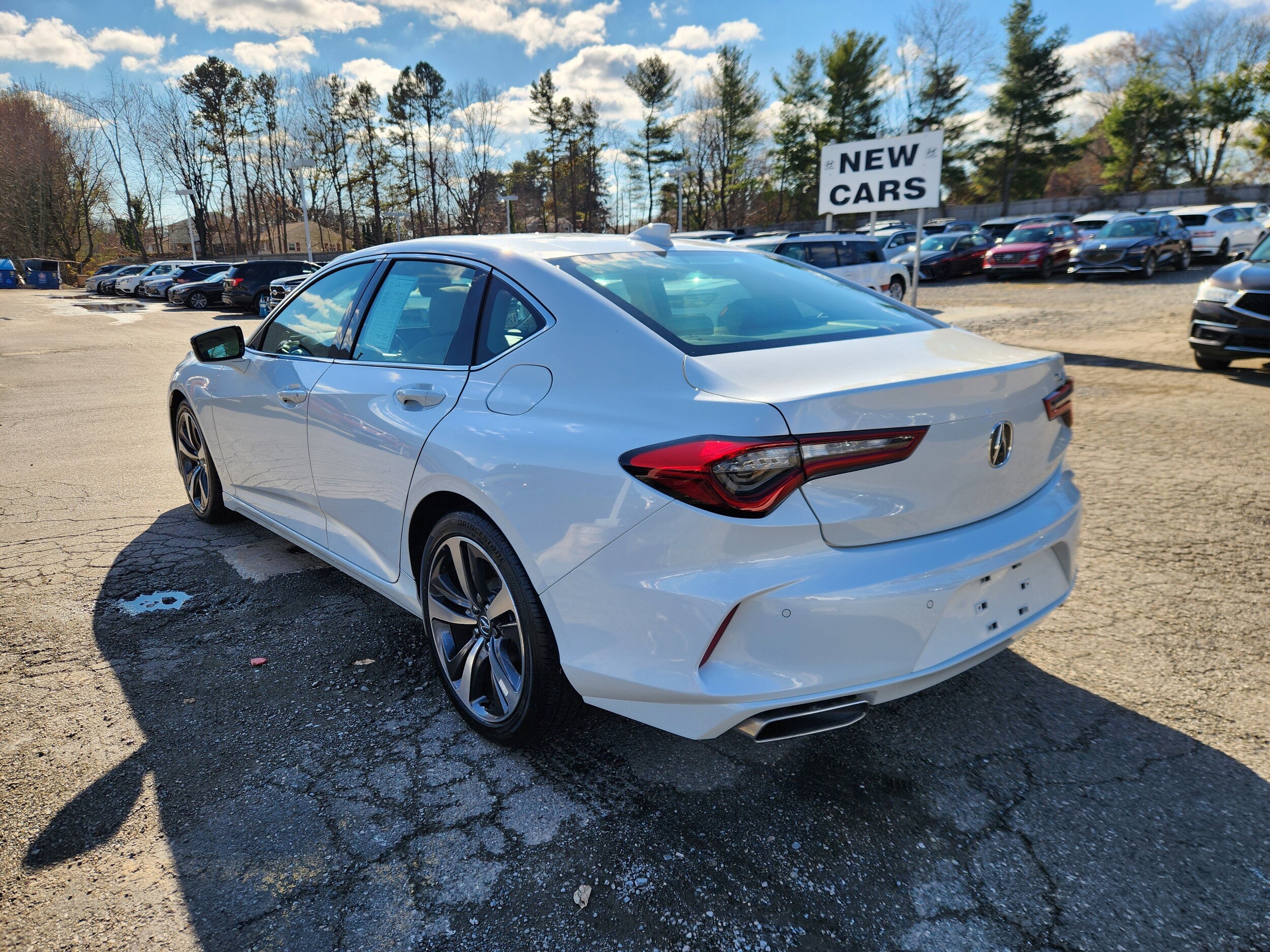 2025 Acura TLX Technology photo 3