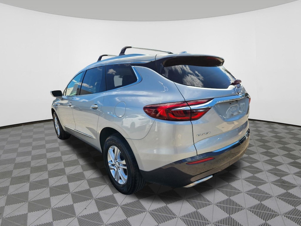 Used 2018 Buick Enclave Essence SUV