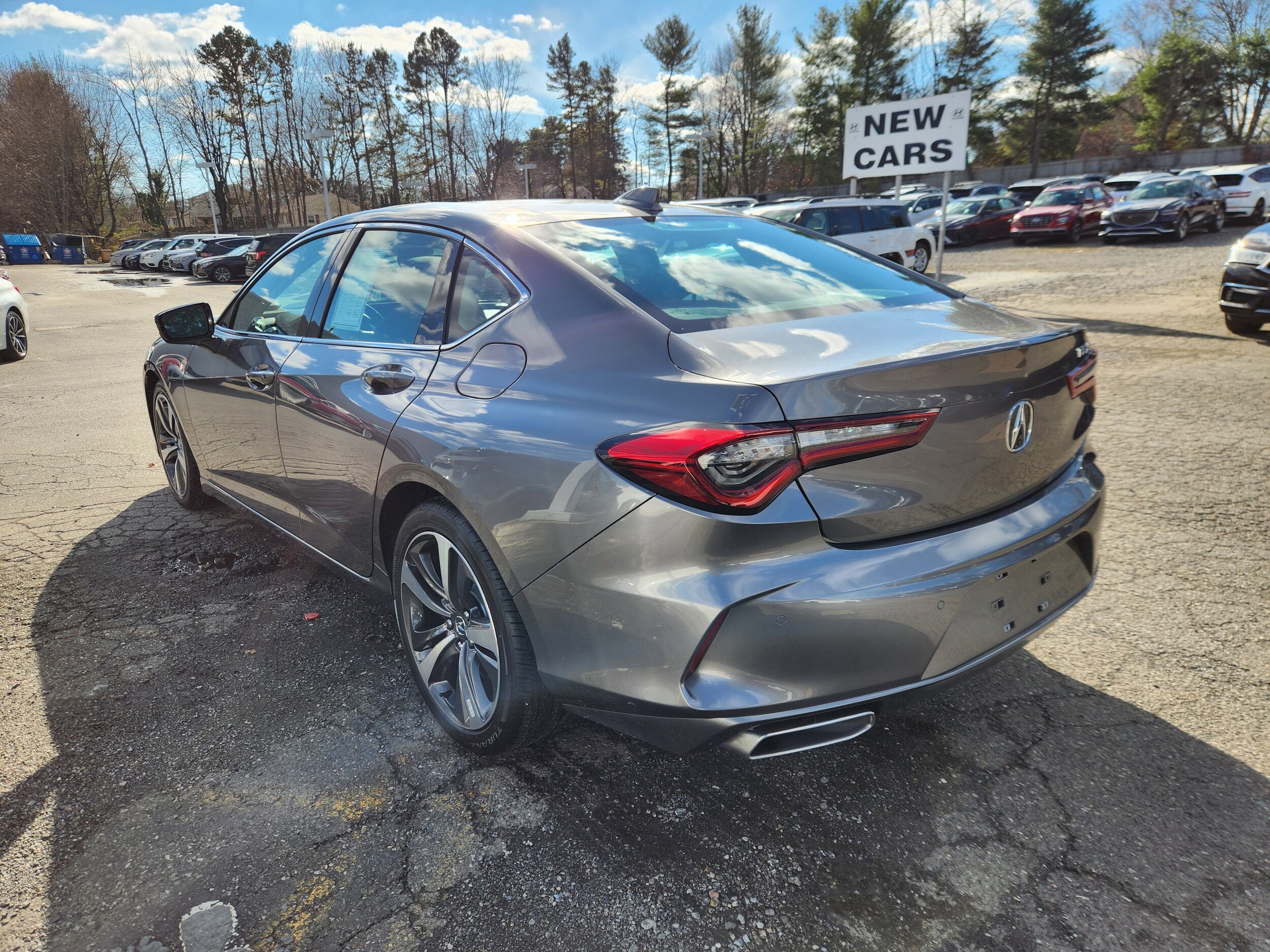 2025 Acura TLX Technology photo 3
