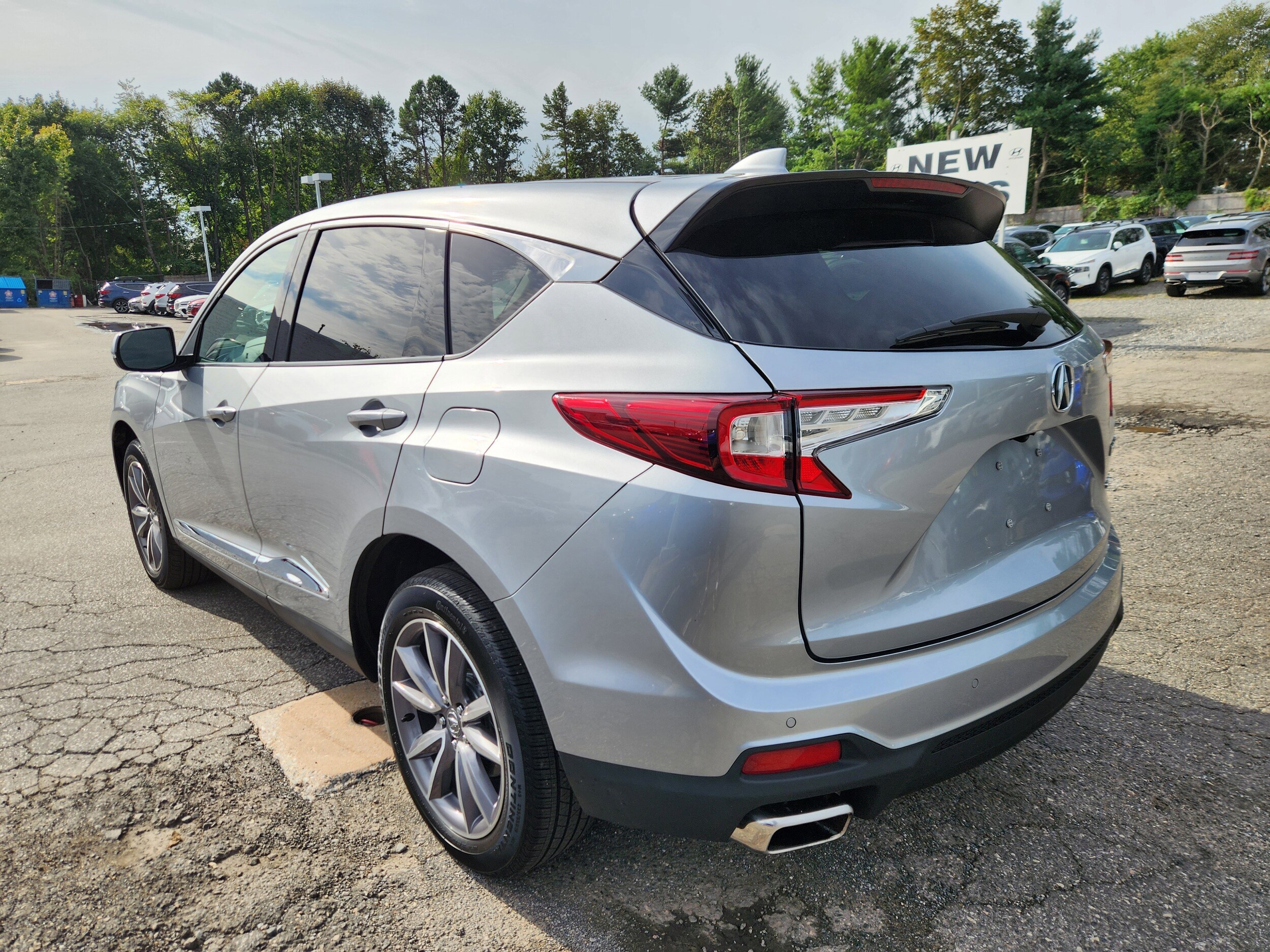 2023 Acura RDX Technology photo 3