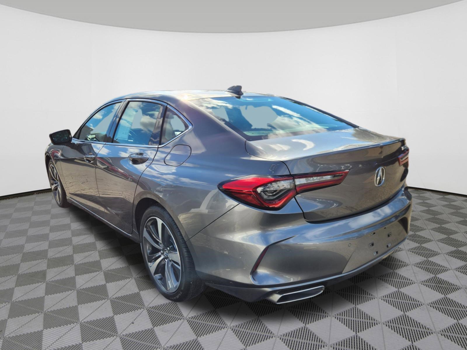 2025 Acura TLX Technology photo 3