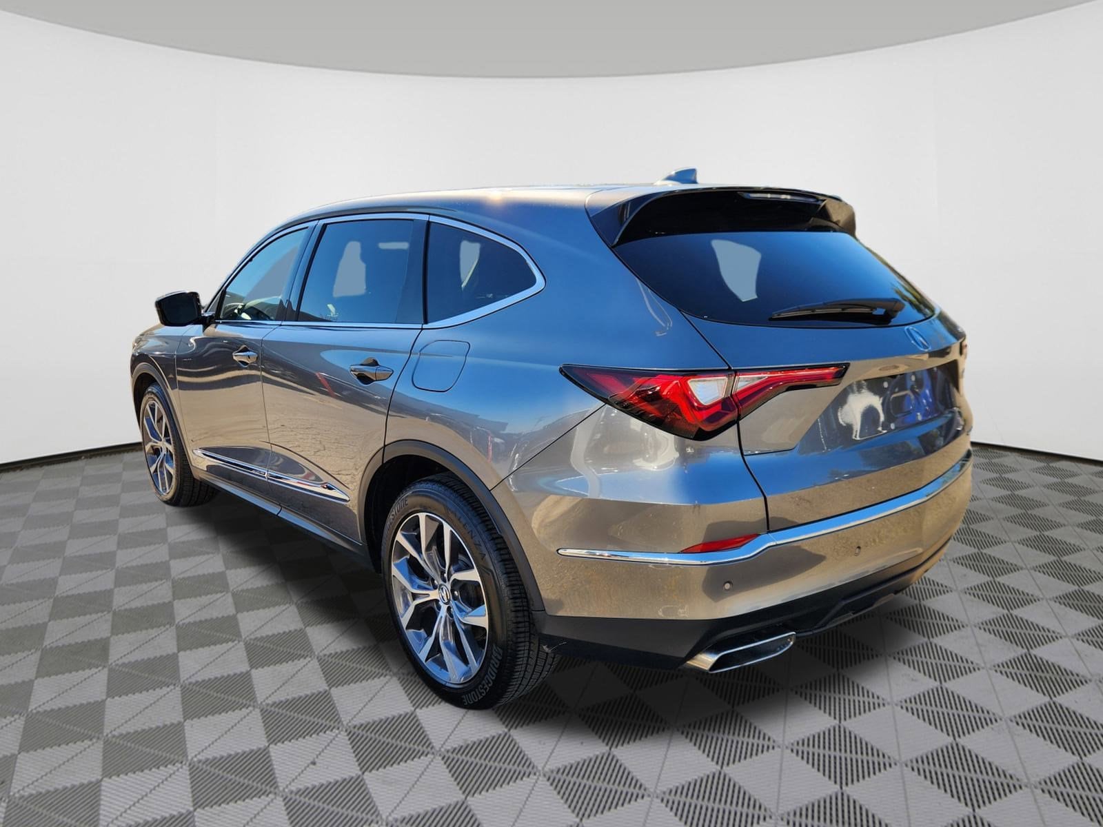 2023 Acura MDX SH-AWD Technology photo 3