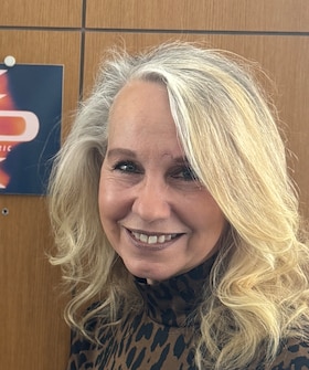 Staff member Suzi Hendrixson from 00a692b7890b