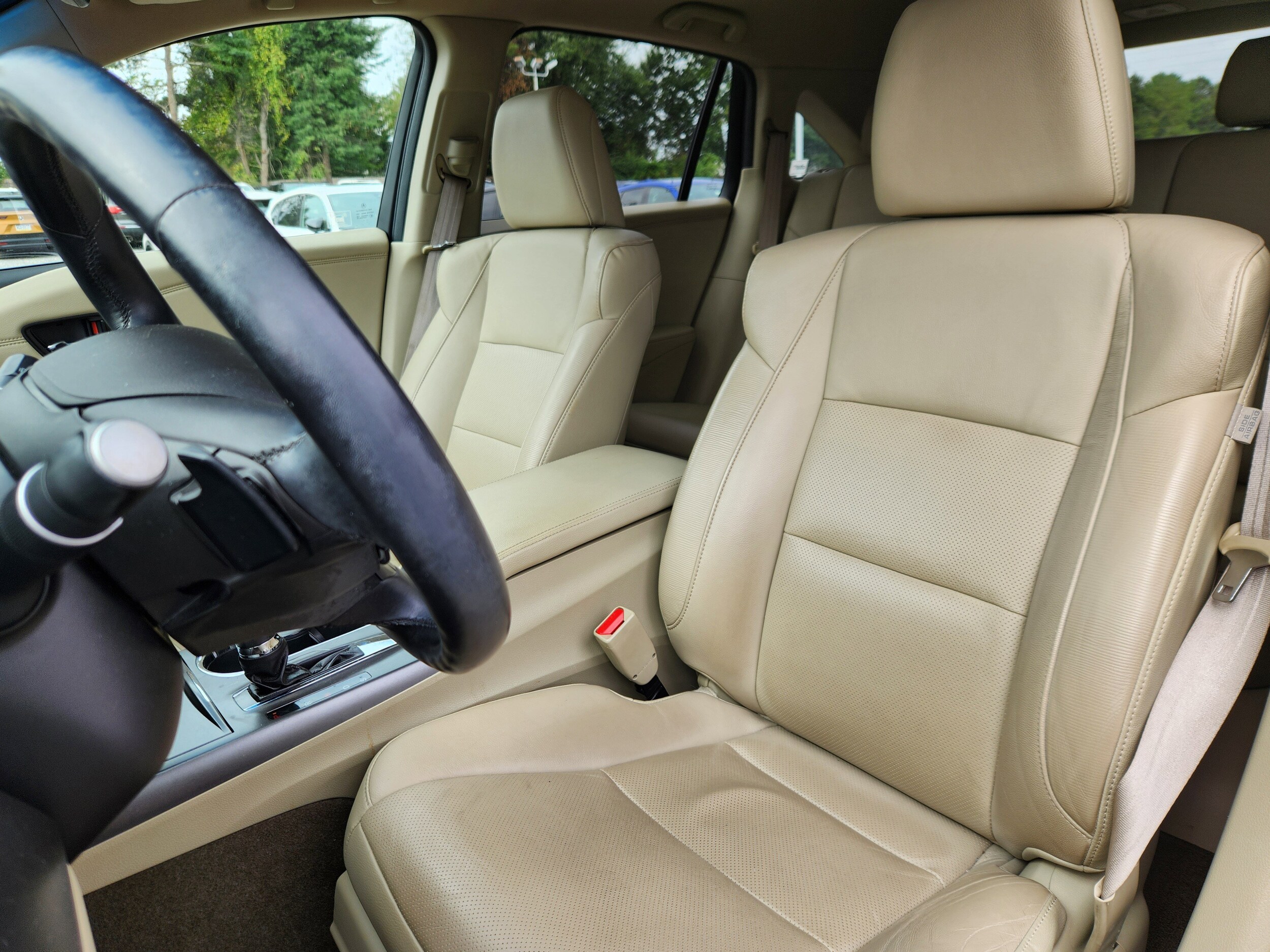 2013 Acura RDX Base photo 2