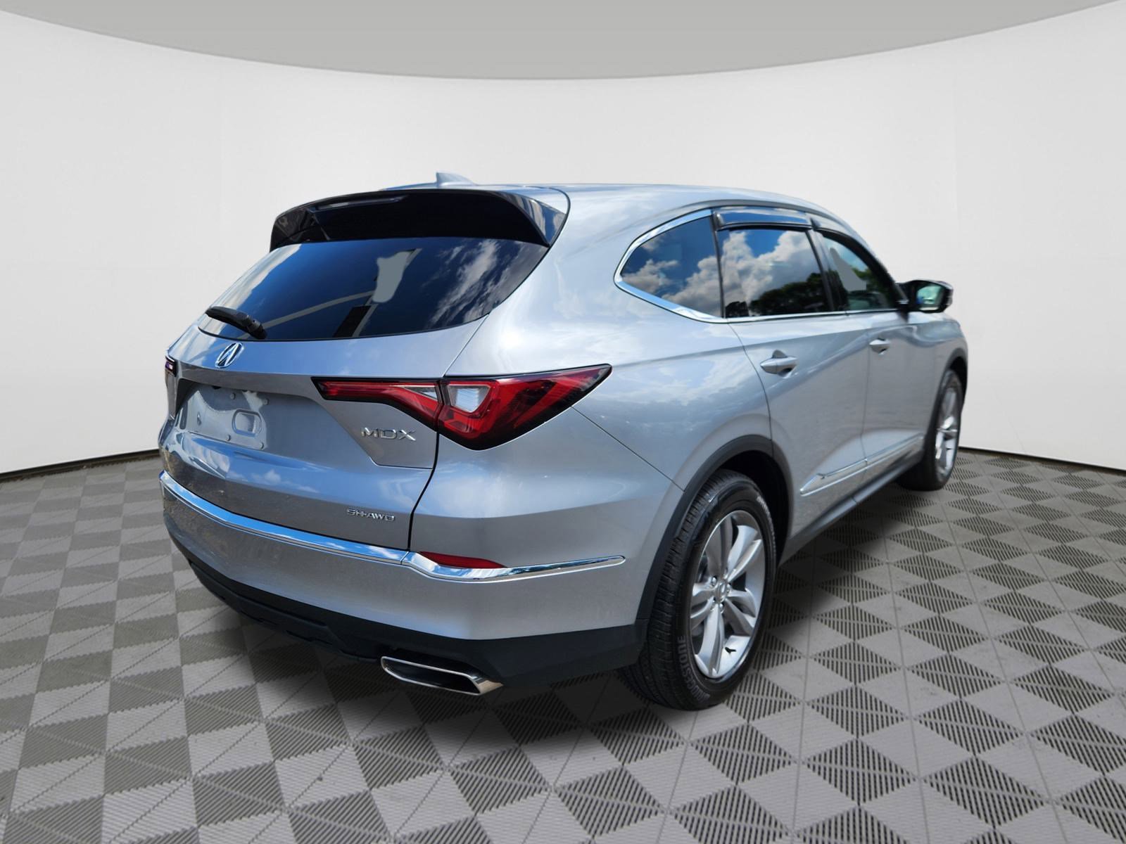 2024 Acura MDX SH-AWD photo 4
