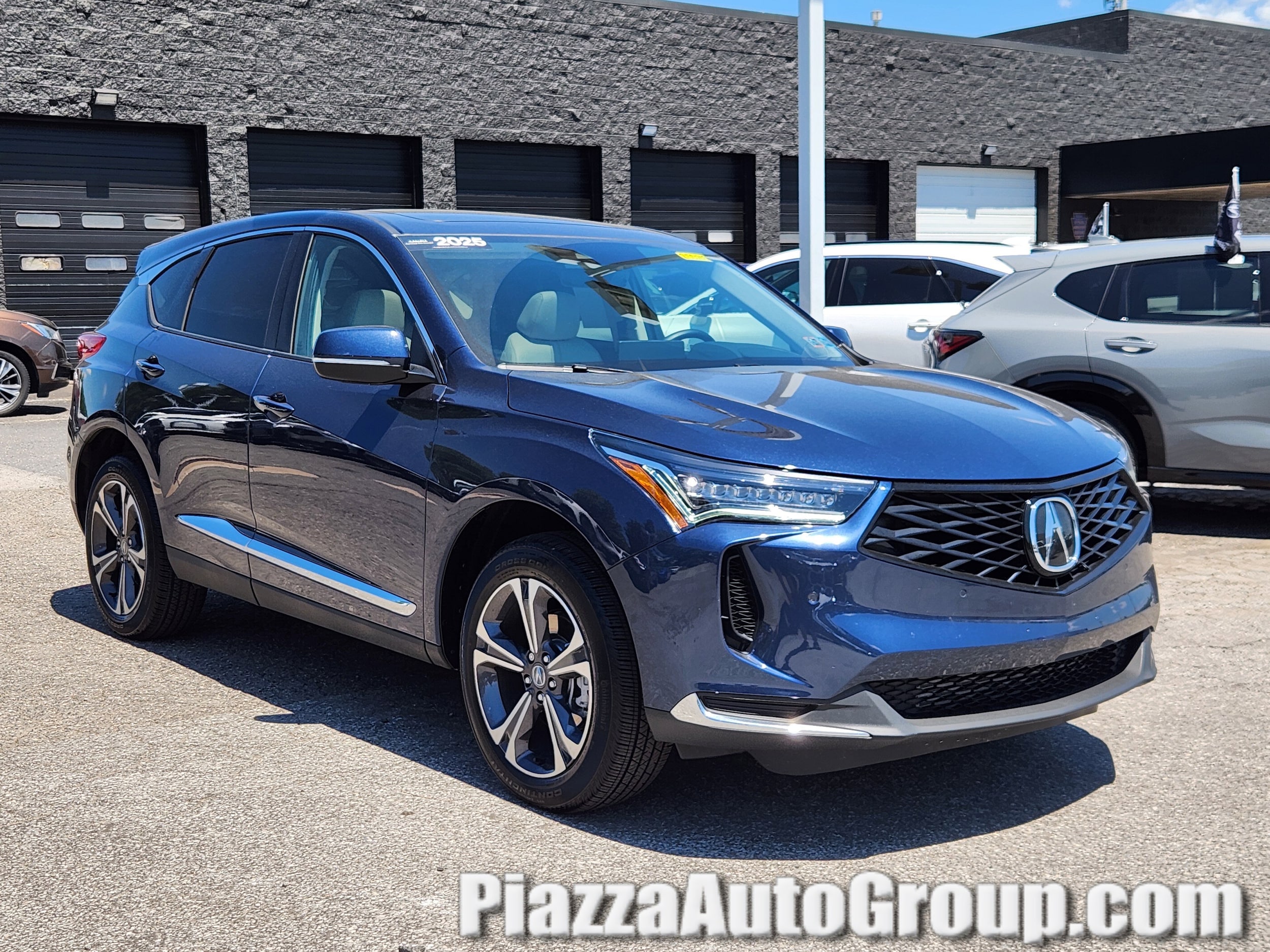 2025 Acura RDX Technology Package SH-AWD's photo