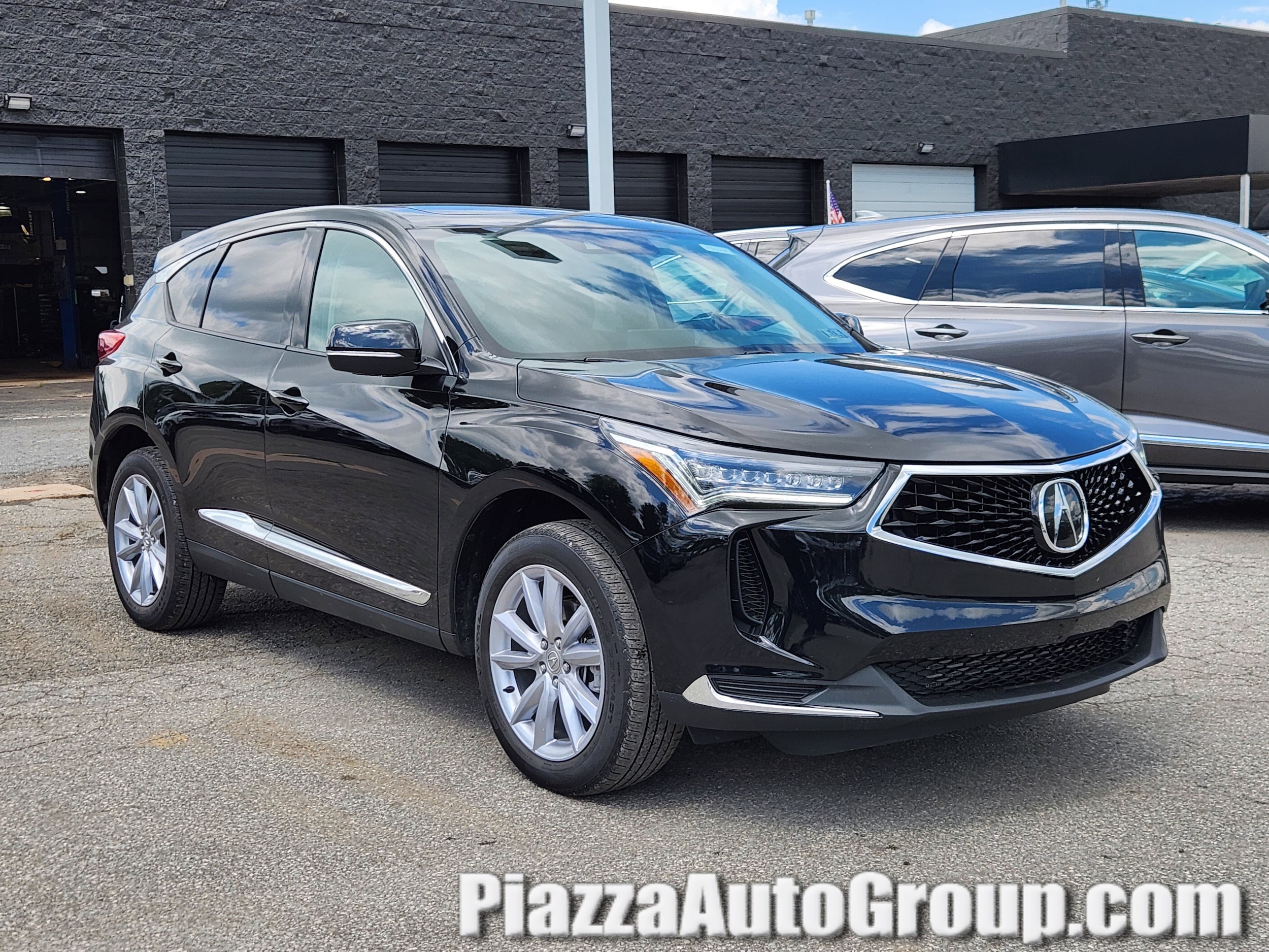 2023 Acura RDX SH-AWD's photo