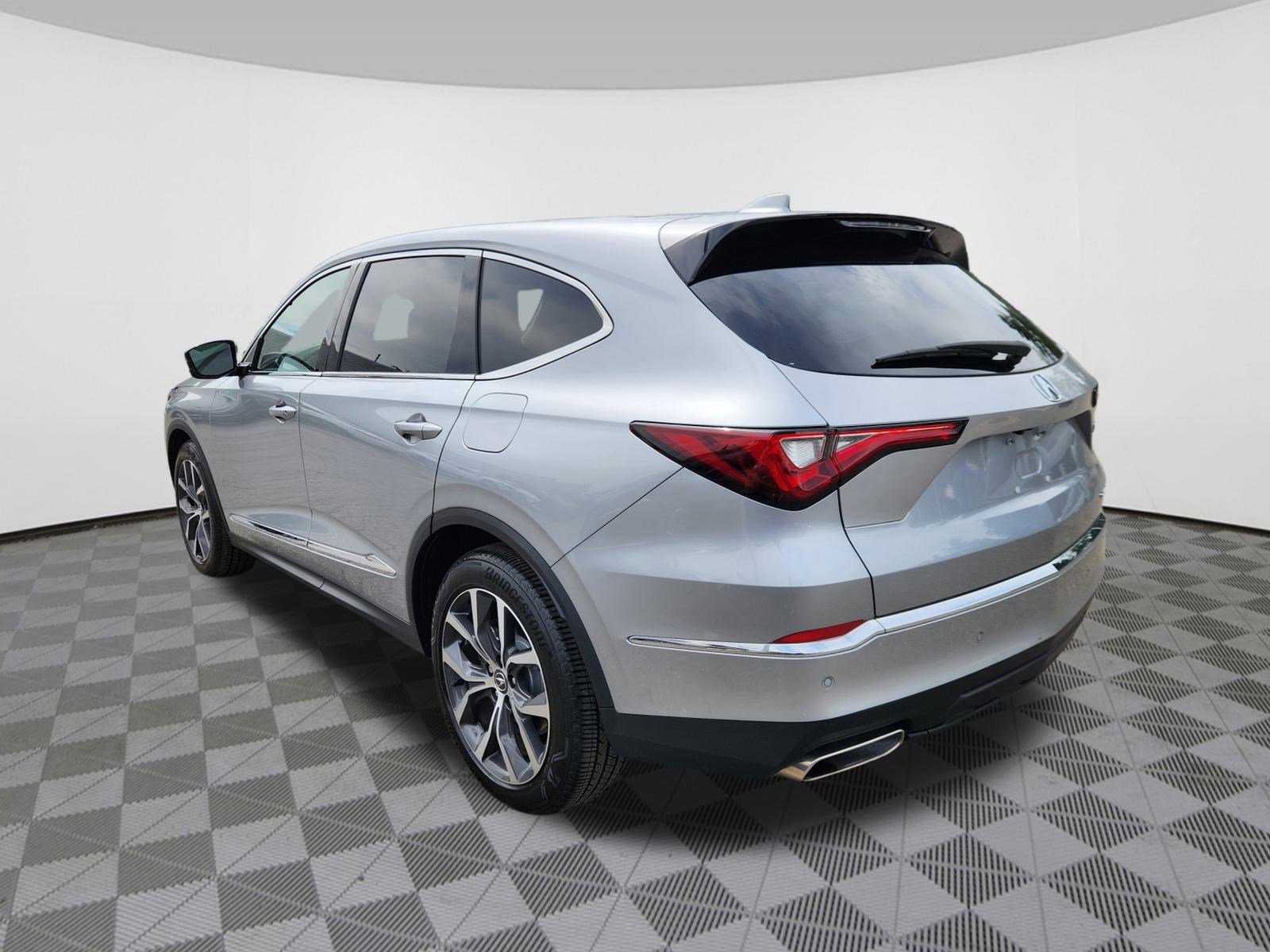 2024 Acura MDX SH-AWD Technology photo 3