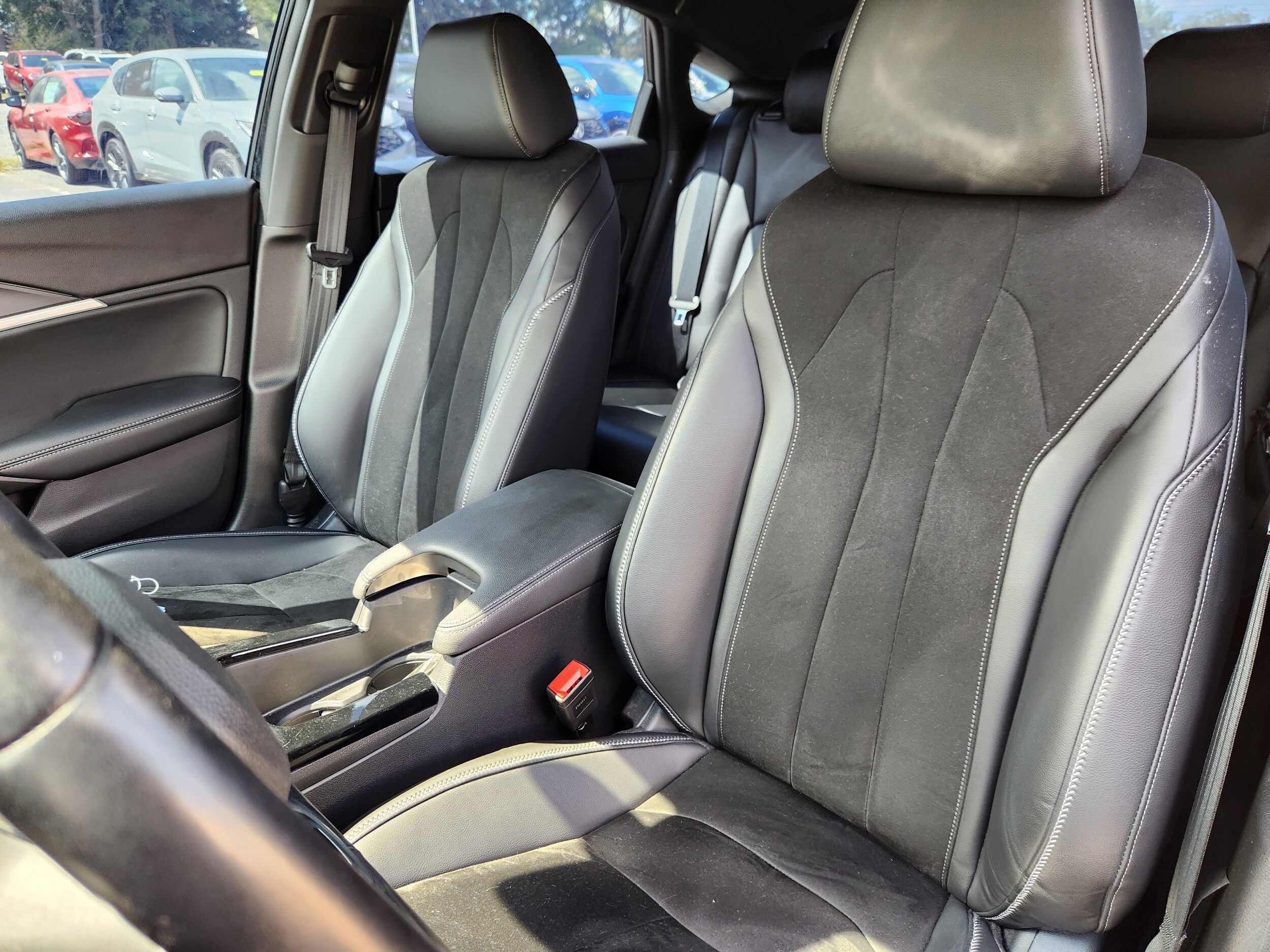 2023 Acura Integra A-Spec photo 2