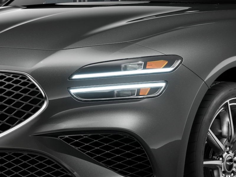 2026 GENESIS G70 Standard - Photo 9
