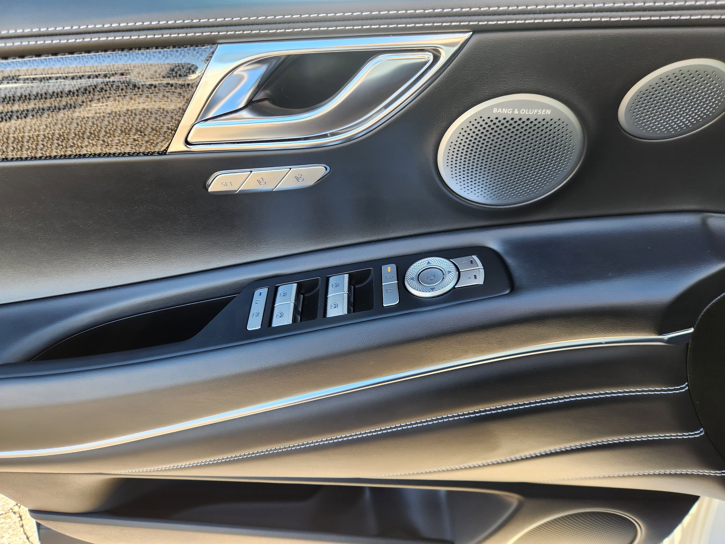 2025 GENESIS GV80 Coupe E-SC - Photo 18