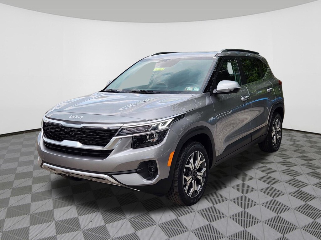 Used 2022 Kia Seltos EX SUV
