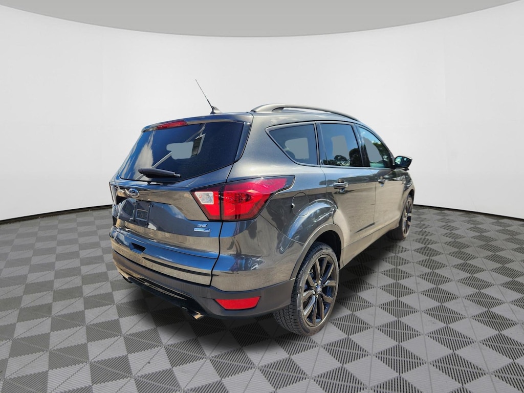 Used 2019 Ford Escape SE SUV