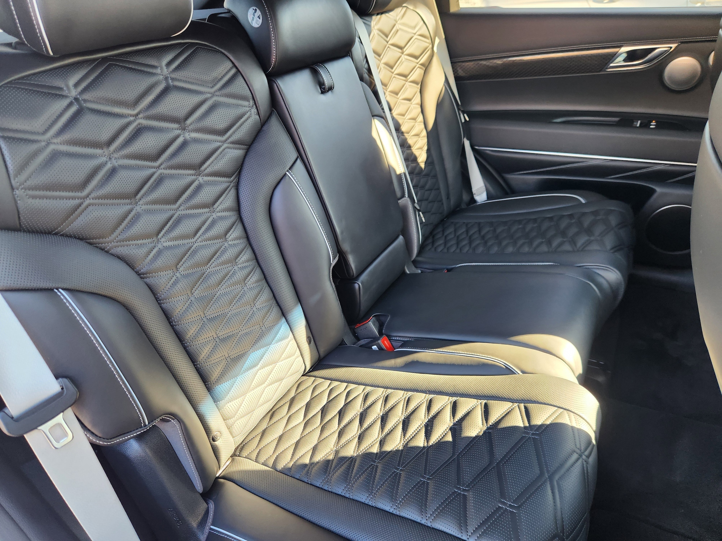 2025 GENESIS GV80 Coupe E-SC - Photo 17