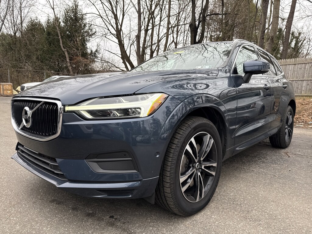 Used 2018 Volvo XC60 T6 AWD Momentum SUV