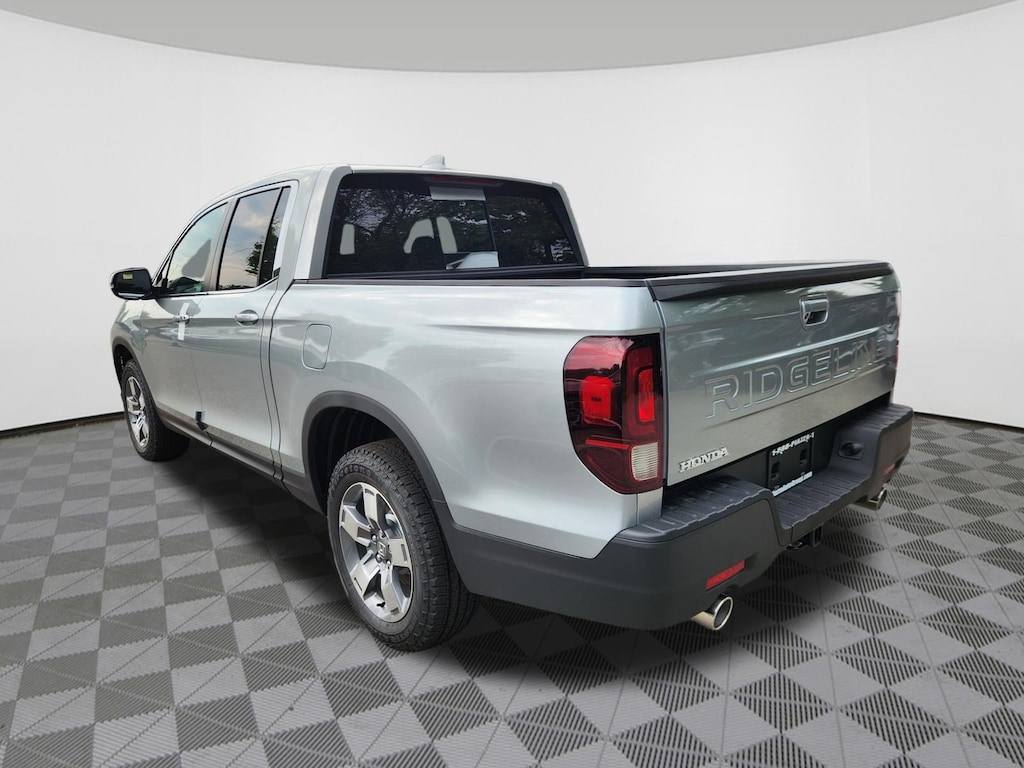 New 2026 Honda Ridgeline RTL Truck Crew Cab