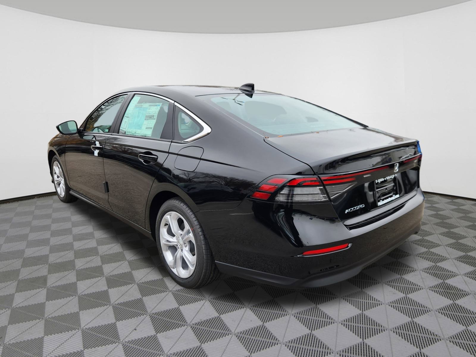 2025 Honda Accord LX photo 2