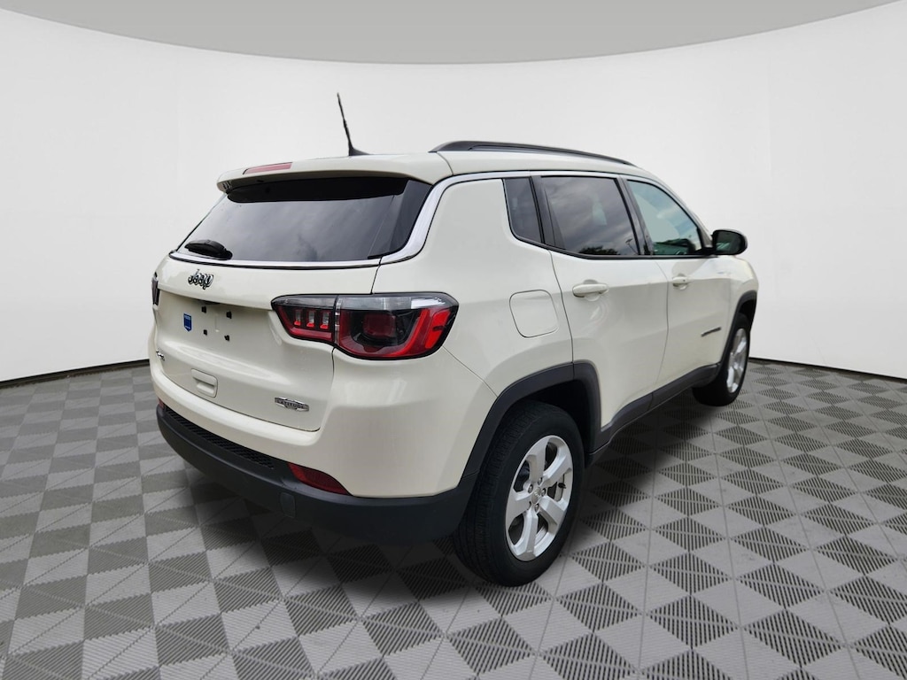 Used 2019 Jeep Compass Latitude SUV