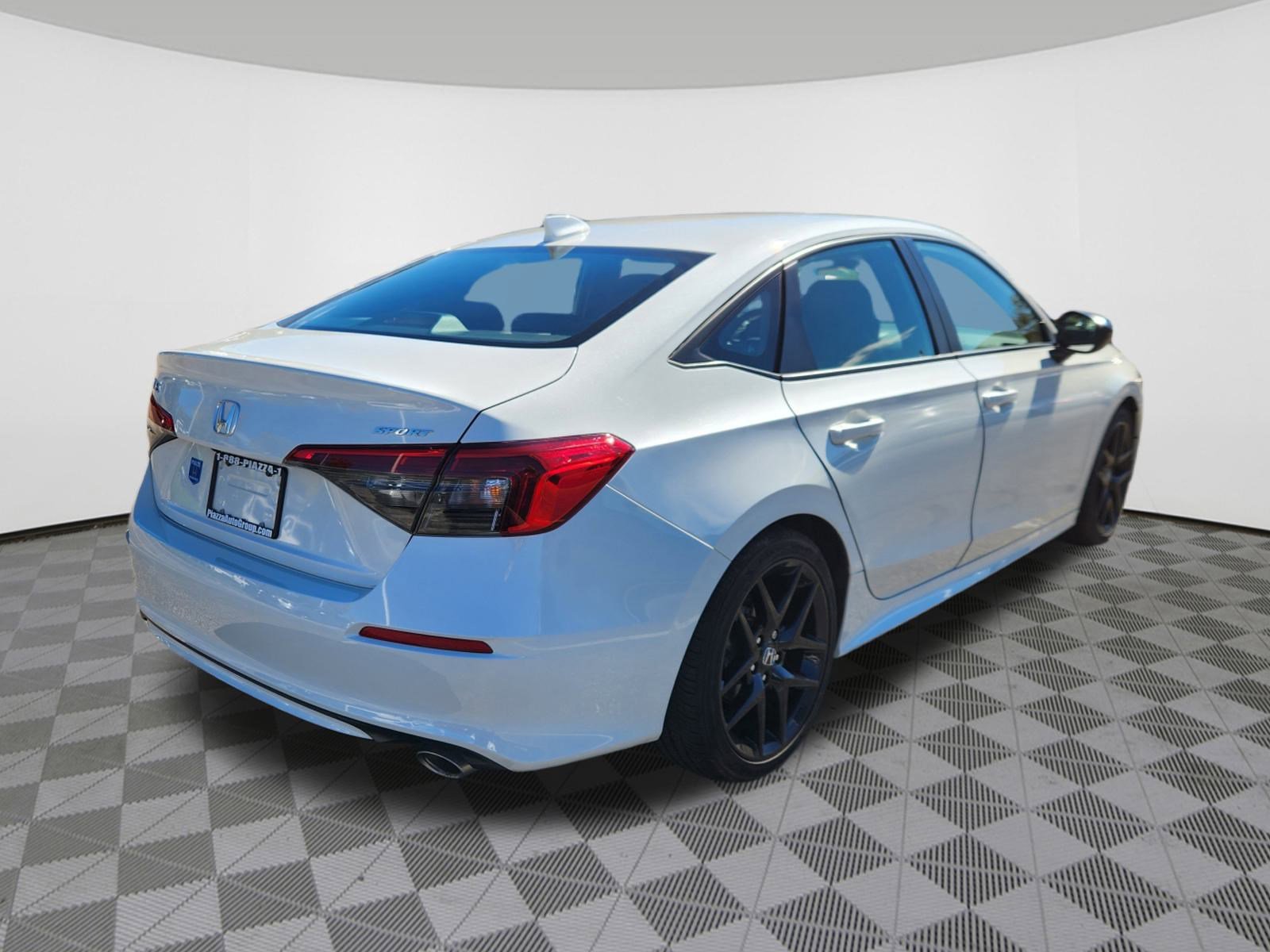 2022 Honda Civic Sport photo 3