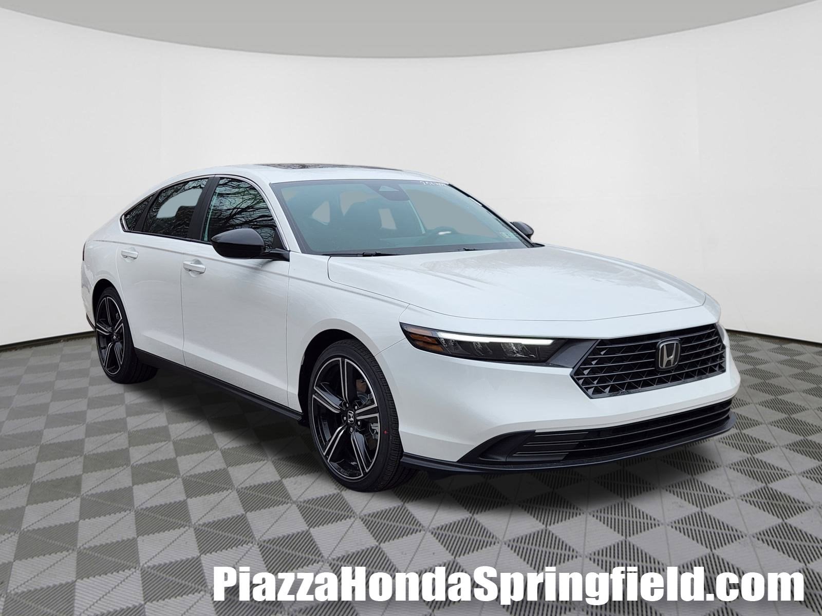 2025 Honda Accord Hybrid Sport's photo