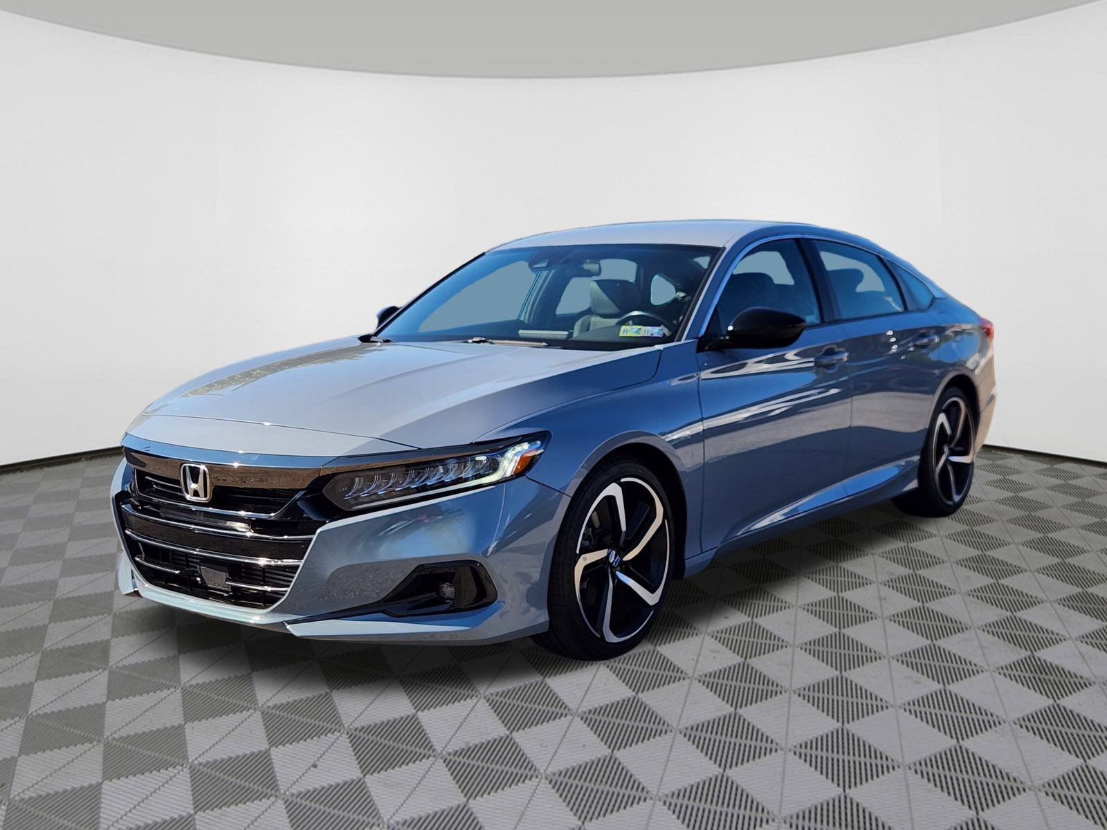 2022 Honda Accord Sport photo 2