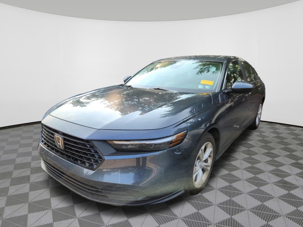 Certified 2025 Honda Accord LX Sedan