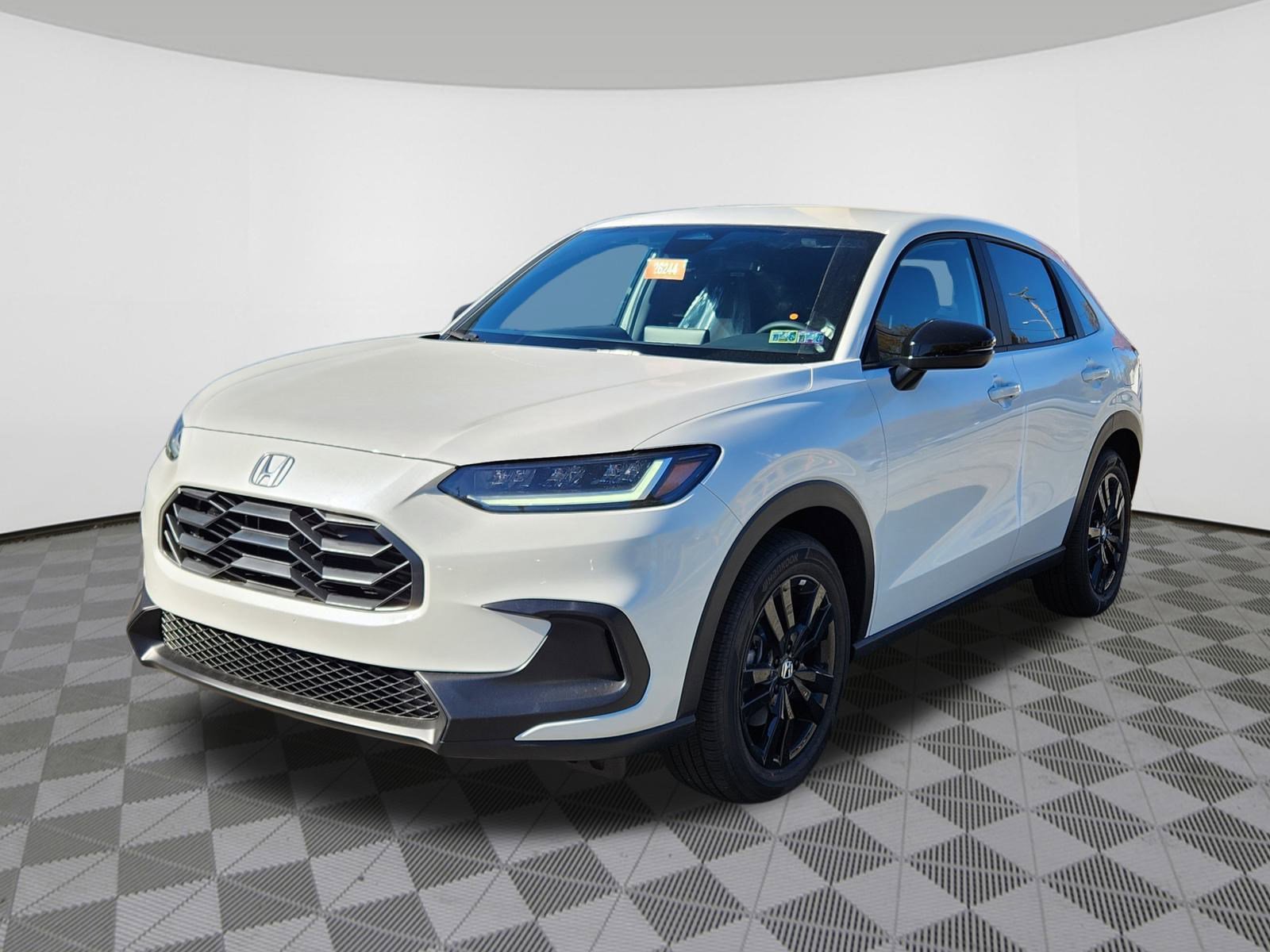 2026 Honda HR-V Sport photo 2