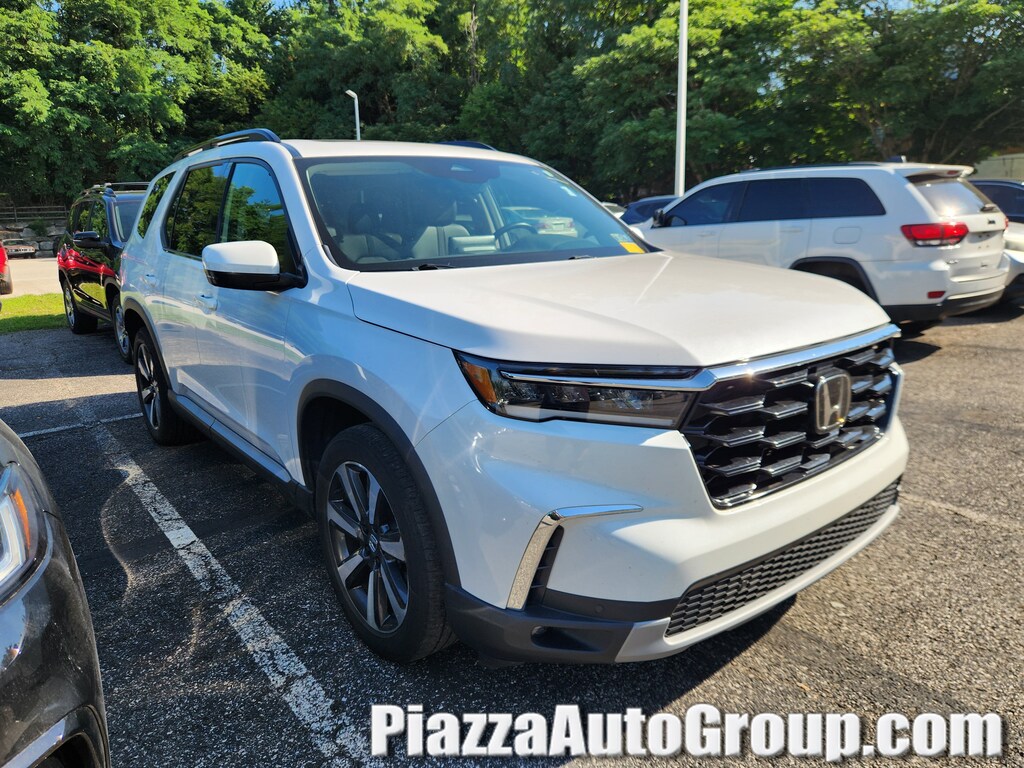 Certified 2023 Honda Pilot Touring SUV