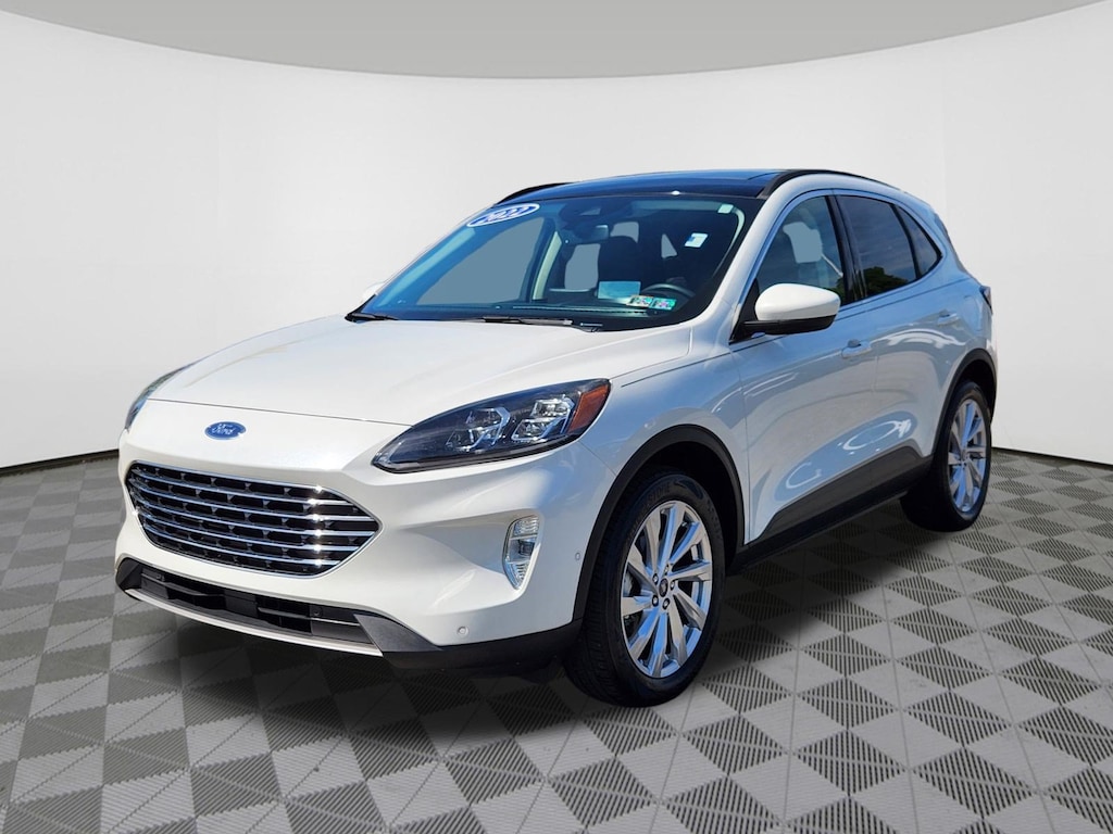 Used 2022 Ford Escape Titanium SUV
