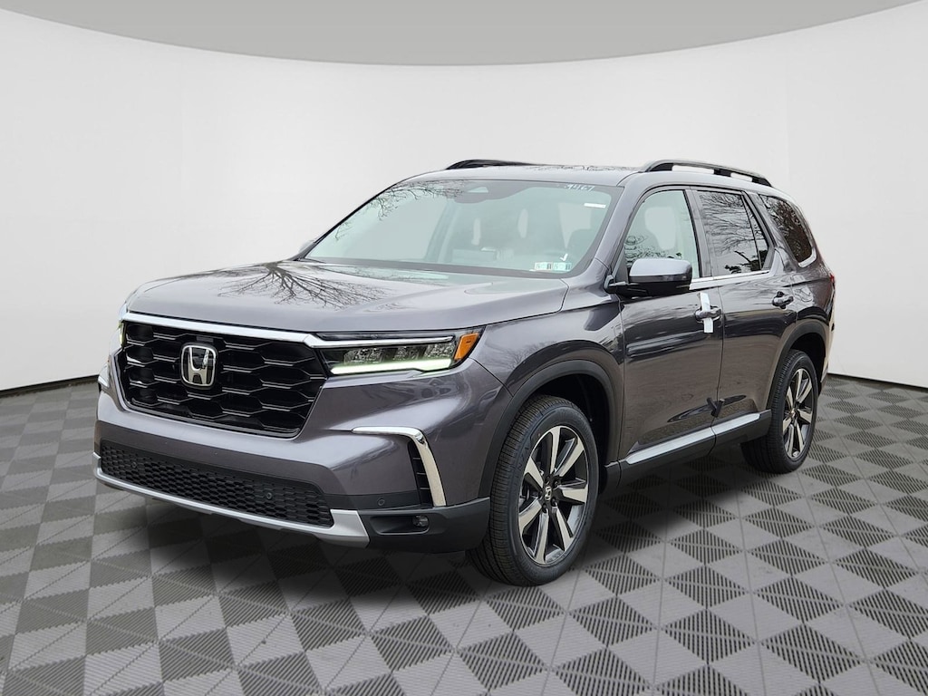 New 2025 Honda Pilot Touring SUV