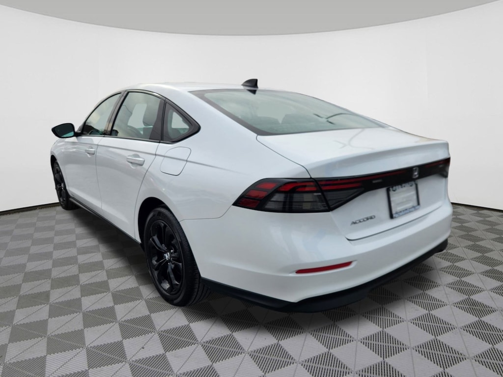 Certified 2025 Honda Accord SE Sedan